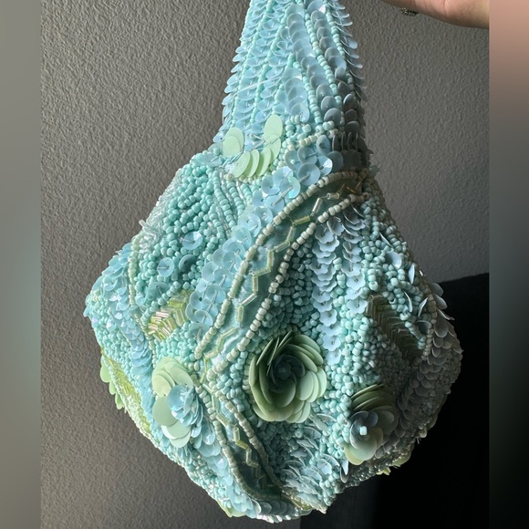 RARE NWT Viral Blue Beaded Bag, Handcrafted in India. - Picture 4 of 9